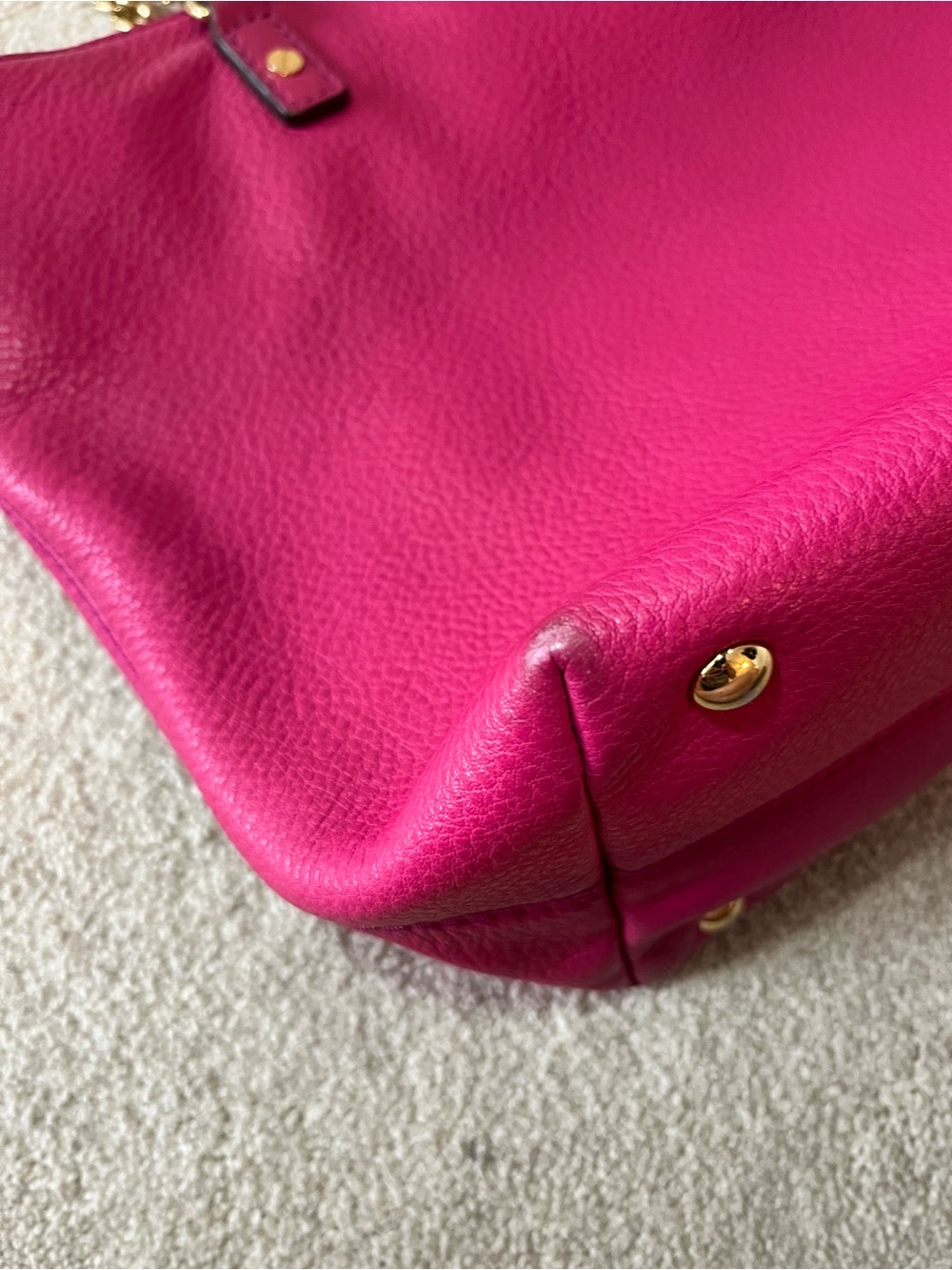 Michael Kors Fuchsia Leather Tote with Gold Chain Details - Picture 14 of 15